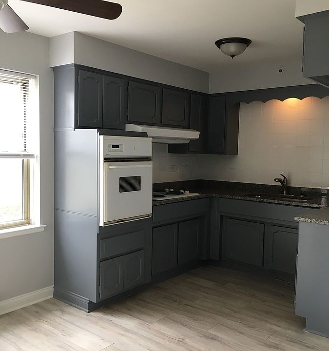 1st image of 9801 S Kedzie Ave APT 1B