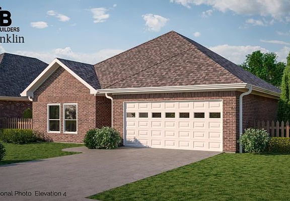 2nd image of 2913 Phelan Cir SE