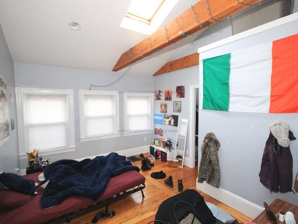 2nd image of 56 Ridgemont St #L2