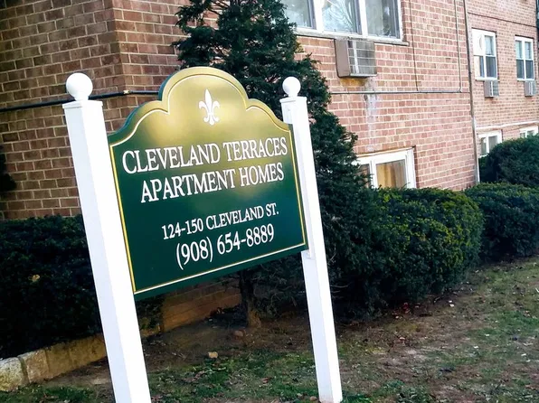 Sloane Realty, 150 Cleveland St #C08, Orange, NJ 07050