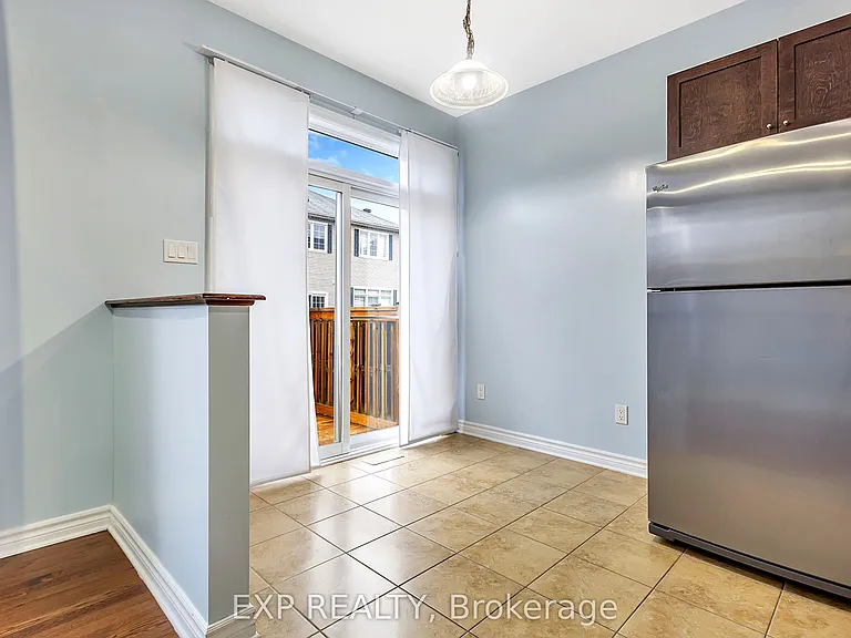 635 Moorpark Ave — Photo 8