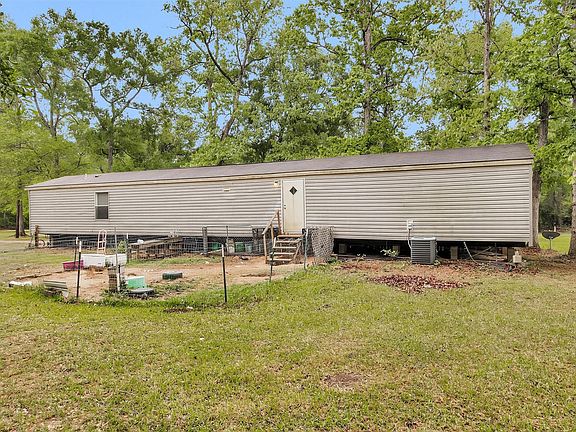 3rd image of 14465 Woodgreen Ln