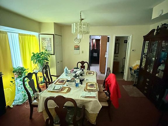 3rd image of 516 56th St NE