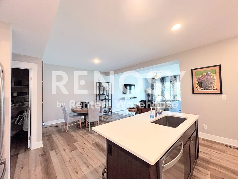 16643 Wilden Dr — Photo 10