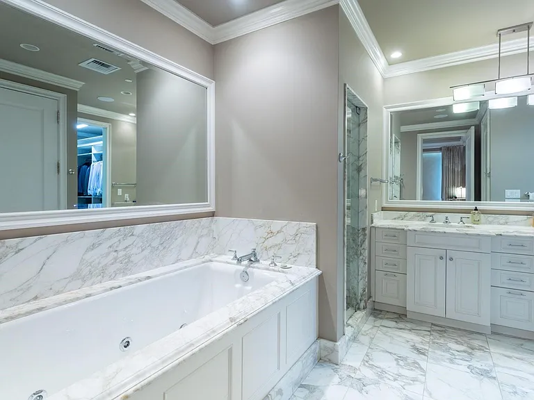 2525 N Pearl St #1105 — Photo 17