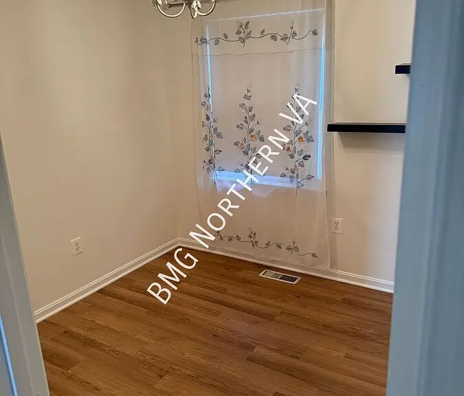 7711 Trevino Ln — Photo 14