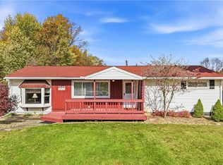 3649 Morefield Rd, Hermitage, PA 16148