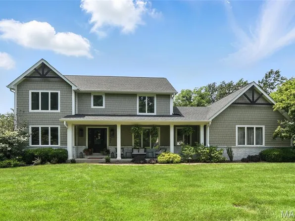 3 Morganfield Ct, Chesterfield, MO 63005