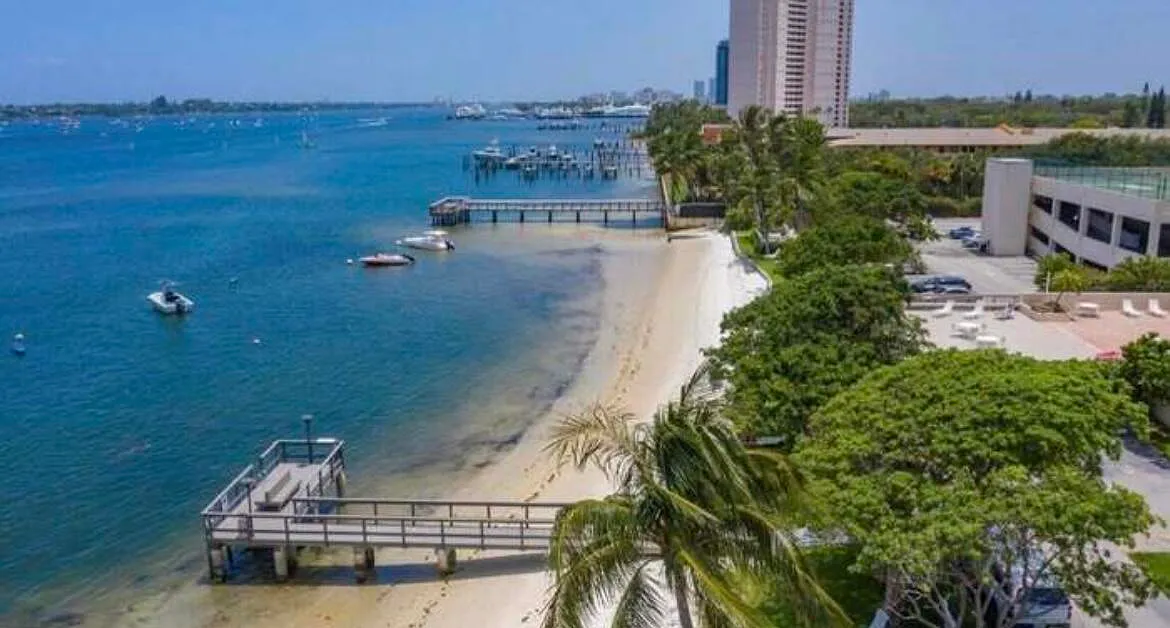 Building Photo - 5600 N Flagler Dr #1009