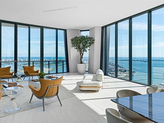 5th image of 1000 Biscayne Blvd Unit 5201