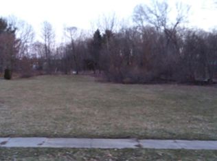 26631 Main St, Edwardsburg, MI 49112