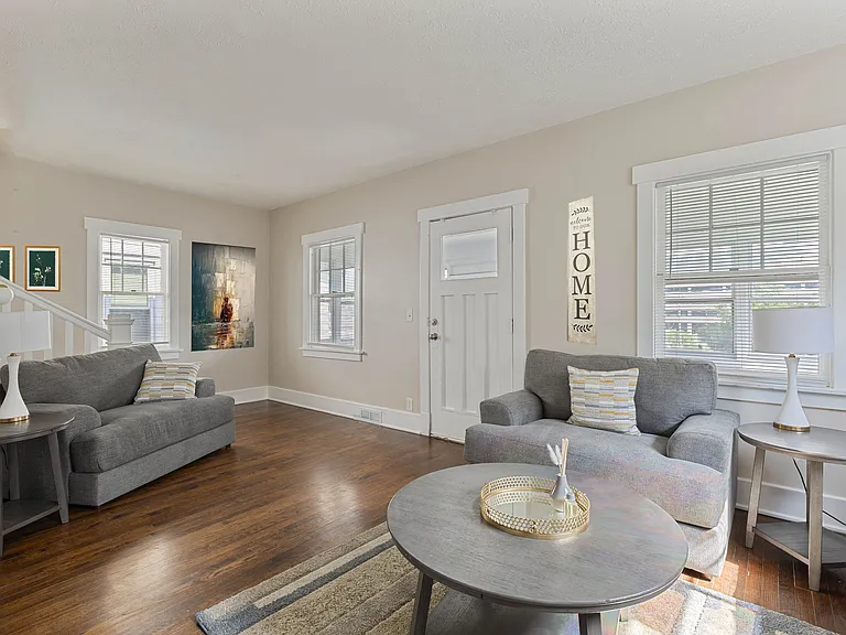 4335 Leavenworth St — Photo 19