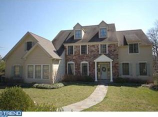 5425 Ridgeview Dr, Doylestown, PA 18902