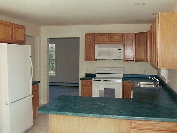 Kitchen & Breakfast Nook