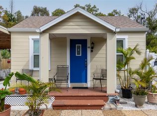 910 Rosery Rd NW, Largo, FL 33770