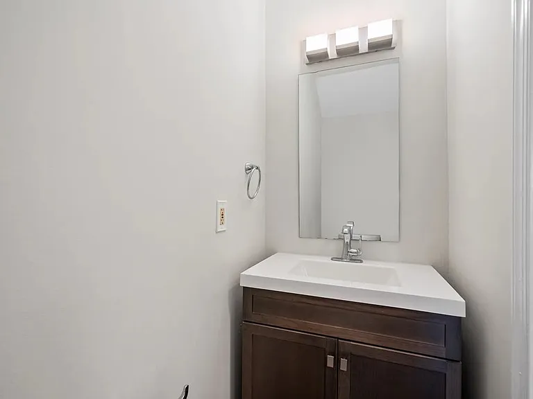 424 Oakdale Pl NW — Photo 8