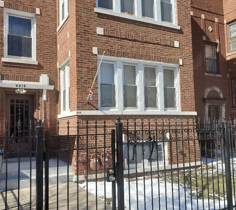 1st image of 6212 S Albany Ave #1