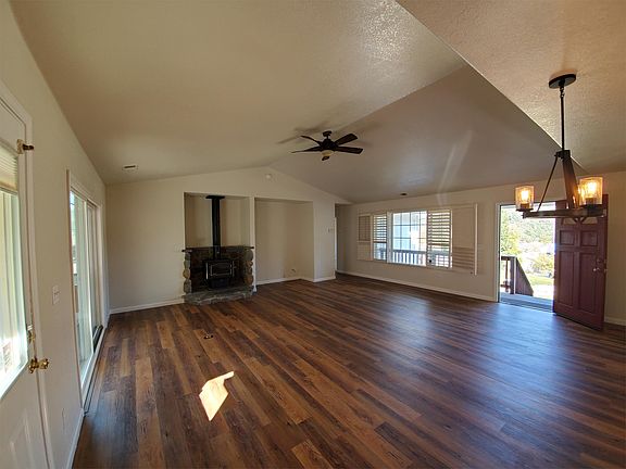 3rd image of 13011 Sylva Ln