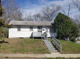 6745 Bales Ave, Kansas City, MO 64132