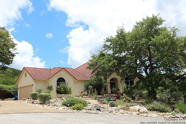 1st image of 107 Cottontail Cir