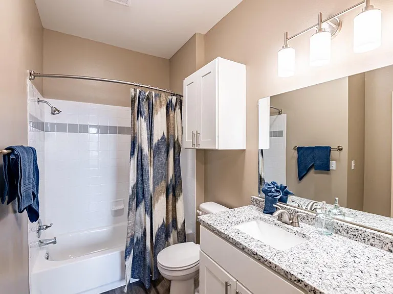 Champion Lake Apartment Homes — Photo 13