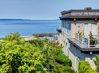 71 Pine St APT 203, Edmonds, WA 98020