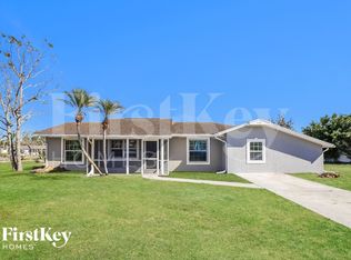 112 Stafford Pl, Lehigh Acres, FL 33936