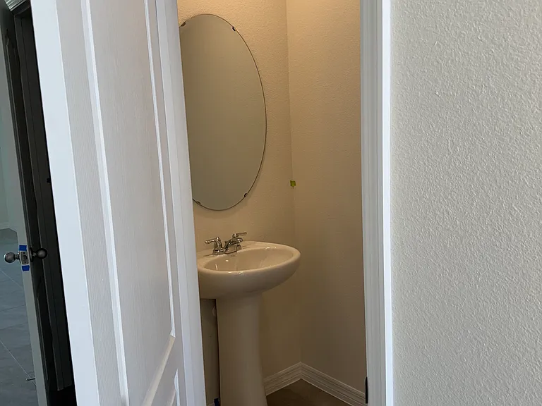 1423 Plank Pl — Photo 19