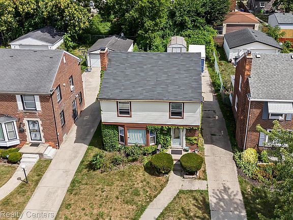 4th image of 12818 Archdale St
