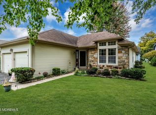 13 Sedgwick Sq, Jackson, NJ 08527