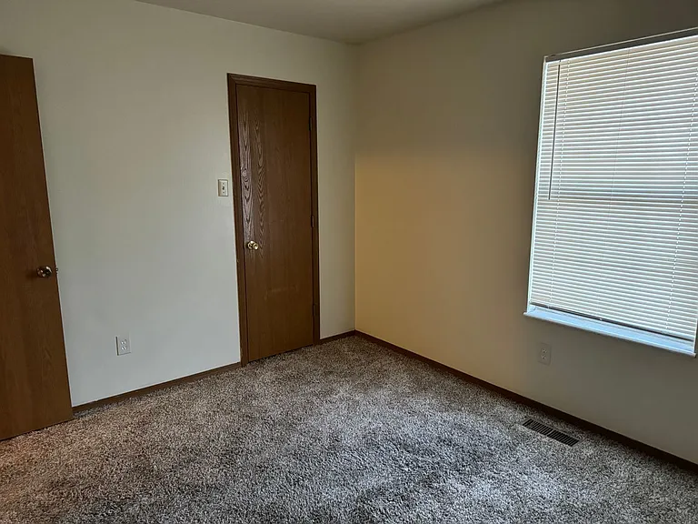 1210 W Main St — Photo 8