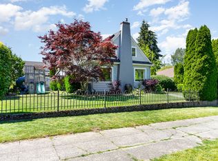 1525 45th Ave SW, Seattle, WA 98116