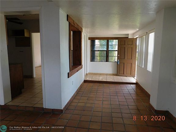 5th image of 1755 NE 180th St