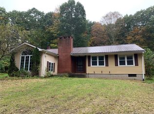 901-5 Scranton Brook Ln, Stafford Springs, CT 06076