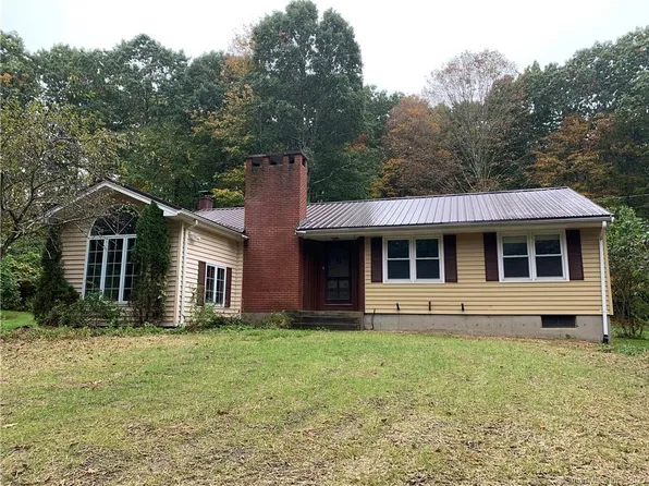 901-5 Scranton Brook Lane, Union, CT 06076