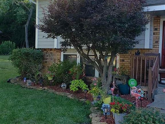 5th image of 2426 SE Eveningtide Way