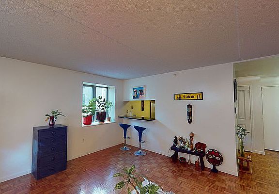4th image of 300 W 135th St APT 3A