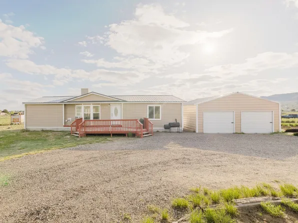 395 Trescartes Ave, Spring Creek, NV 89815