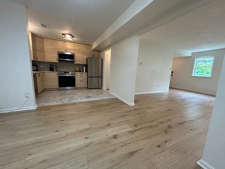 6723 Kenwood Forest Ln — Photo 7