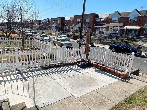 2nd image of 7145 Eastwood St