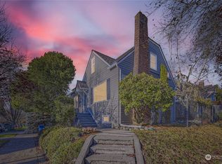 556 N 82nd St, Seattle, WA 98103