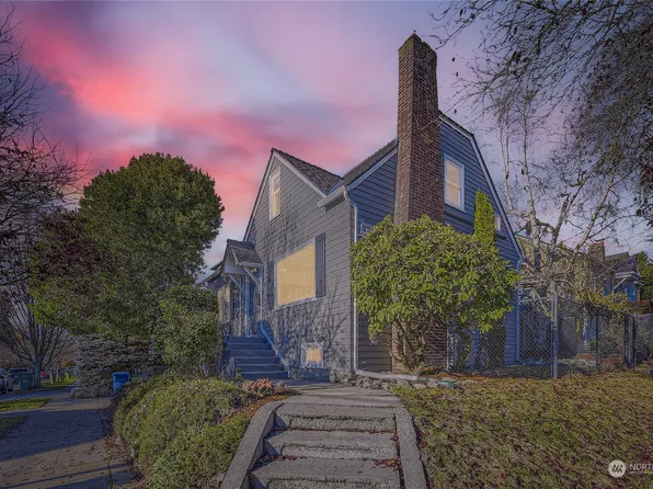 556 N 82nd Street, Seattle, WA 98103