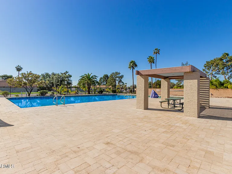 1347 W Lobo Ave — Photo 53