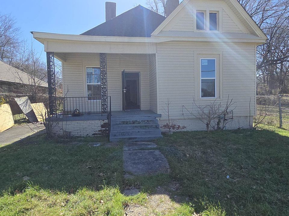 1st image of 385 Walker Ave