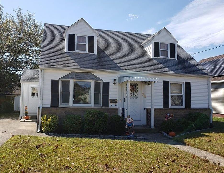 1st image of 20 Oakland Dr
