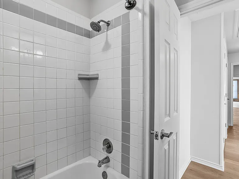 2942 Woodland Hills Dr — Photo 25