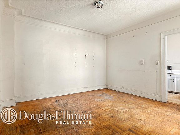 5th image of 409 Edgecombe Ave APT 5D