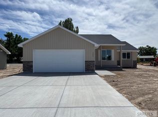390 Wind River Dr, Shelley, ID 83274