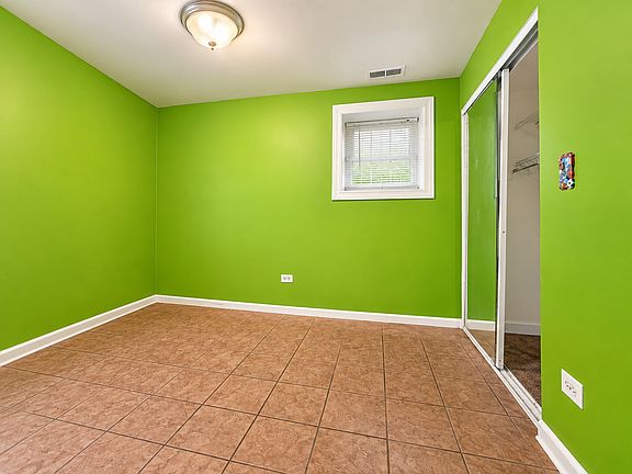8th image of 1229 N Austin Blvd #1