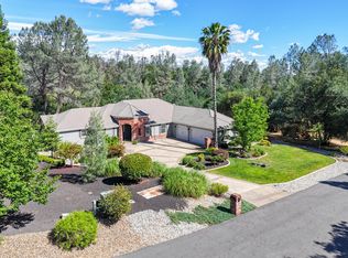 13477 Tierra Heights Rd, Redding, CA 96003